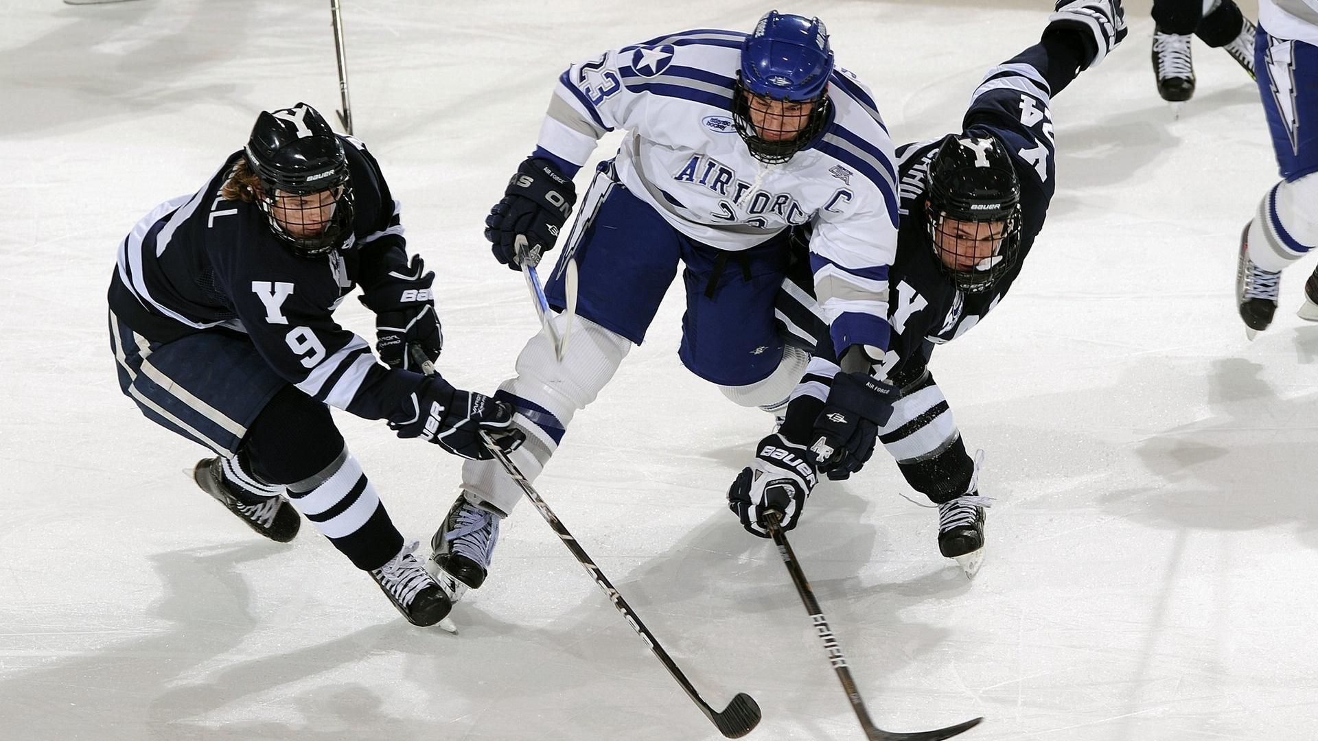西班牙男选手划频波动小,节奏稳定,西班牙男子组合